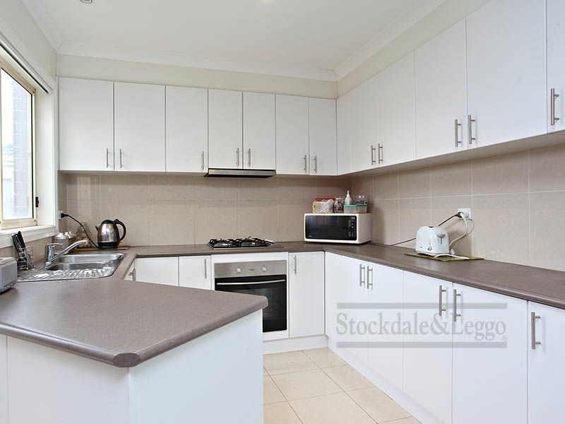 15 Bridlepath Drive, Truganina VIC 3029