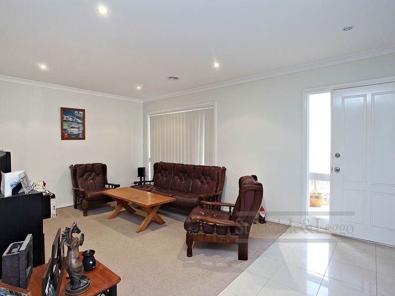 15 Bridlepath Drive, Truganina VIC 3029