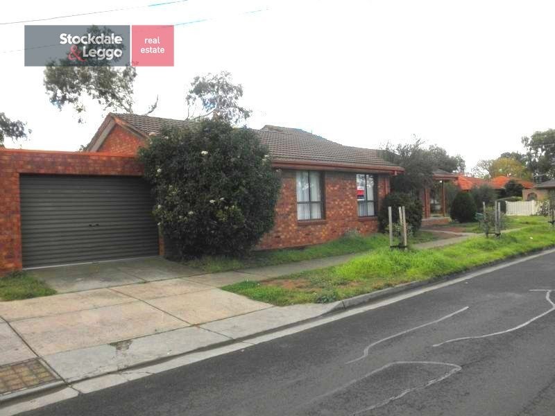 9 Quarbing Street, Werribee VIC 3030