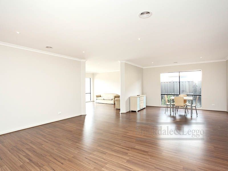 16 Weavers Street, Wyndham Vale VIC 3024