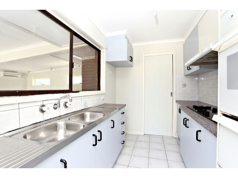 1 Budgie Crt, Werribee VIC 3030