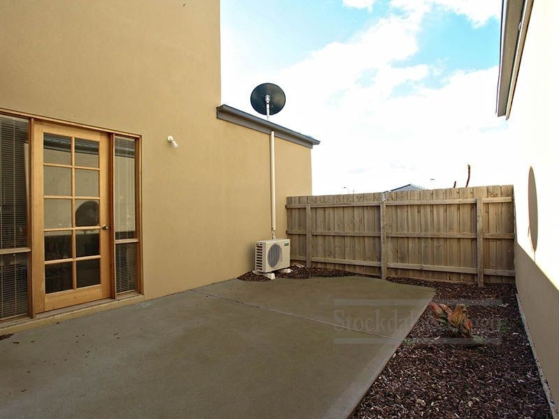 1/21 Hooker Road, Werribee VIC 3030