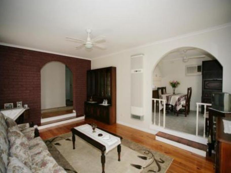 33 Hampstead Drive, Hoppers Crossing VIC 3029