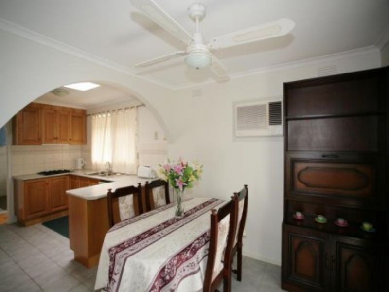 33 Hampstead Drive, Hoppers Crossing VIC 3029