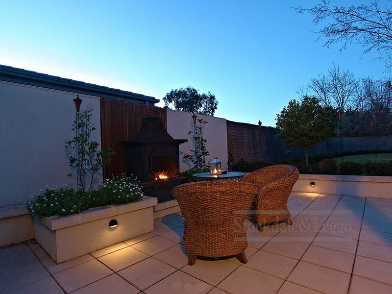 16 Westleigh Drive, Werribee VIC 3030