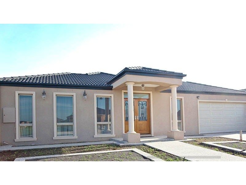 10 Yankos Drive, Werribee VIC 3030