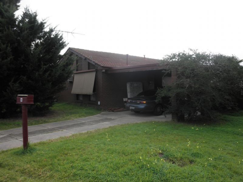 8 Whiton Grove, Wyndham Vale VIC 3024