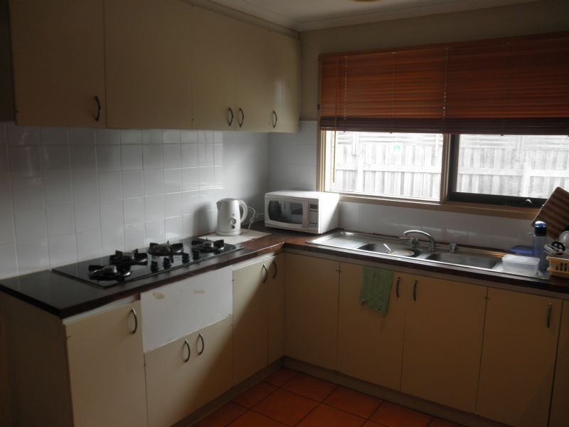 8 Whiton Grove, Wyndham Vale VIC 3024