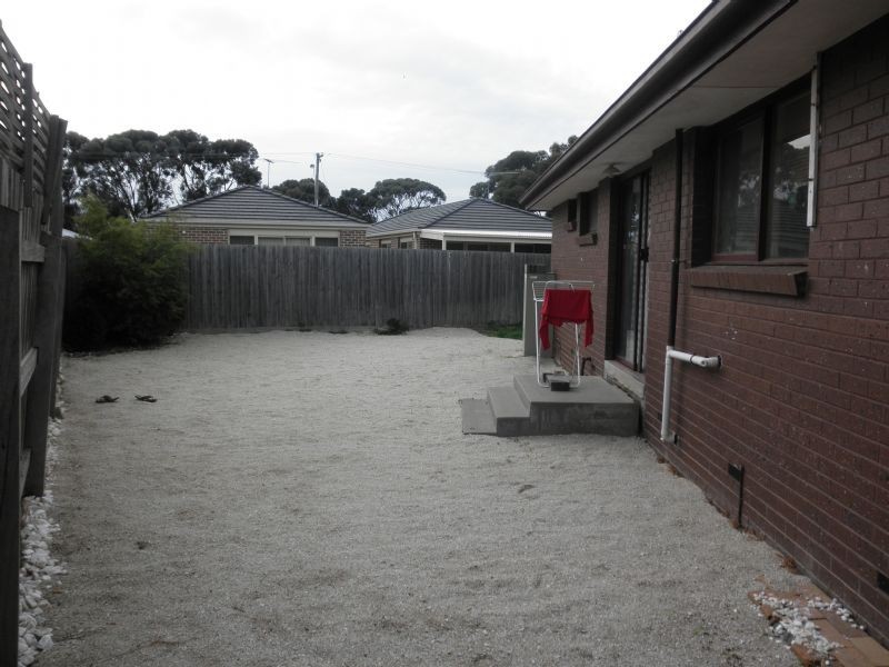 8 Whiton Grove, Wyndham Vale VIC 3024