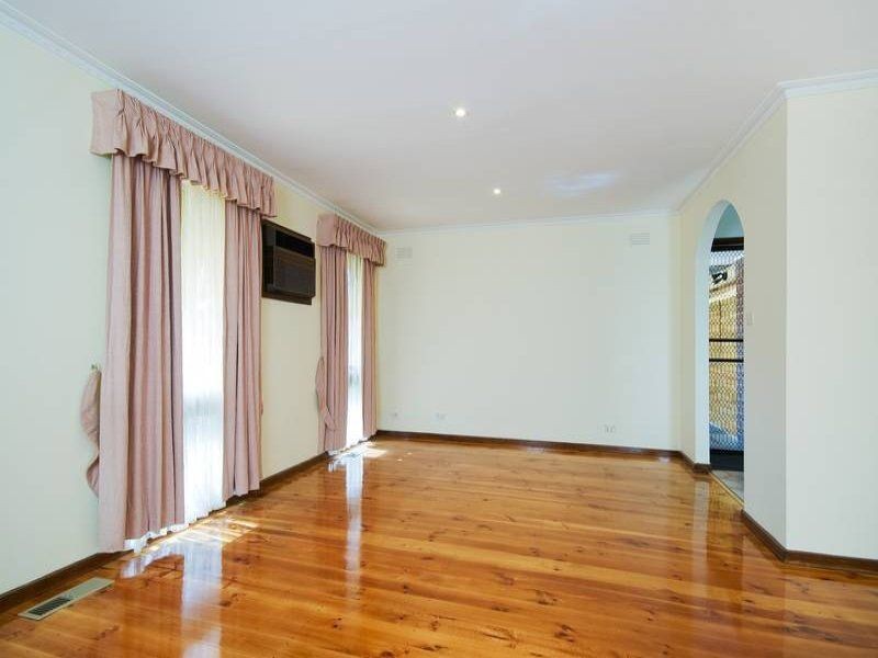 53 Marlborough Crescent, Hoppers Crossing VIC 3029
