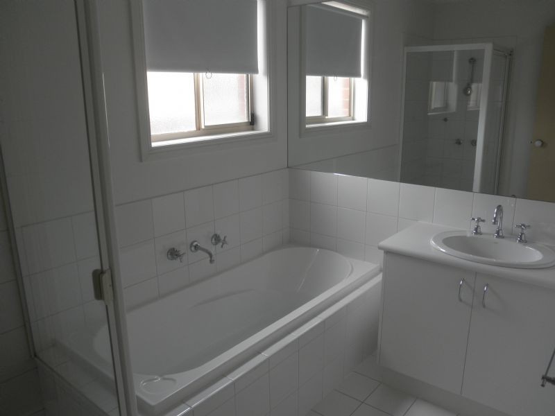 30/22 Ventosa Way, Werribee VIC 3030