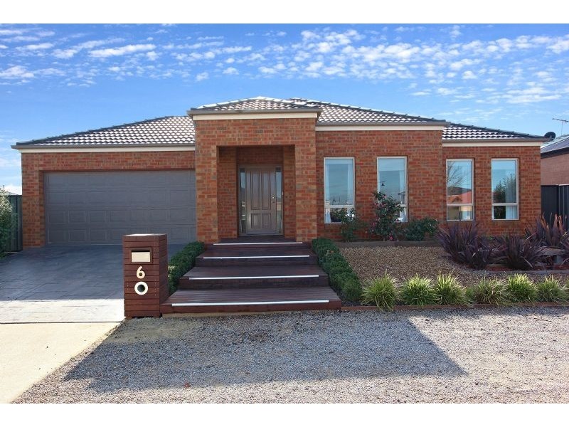 6 Stroud Glen, Tarneit VIC 3029