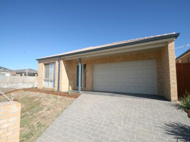 35 Parklea Way, Tarneit VIC 3029