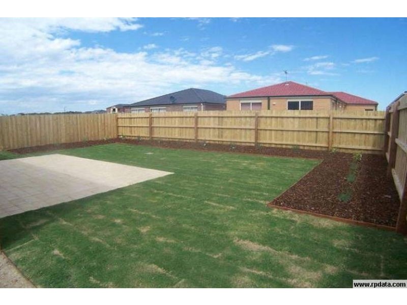 35 Parklea Way, Tarneit VIC 3029