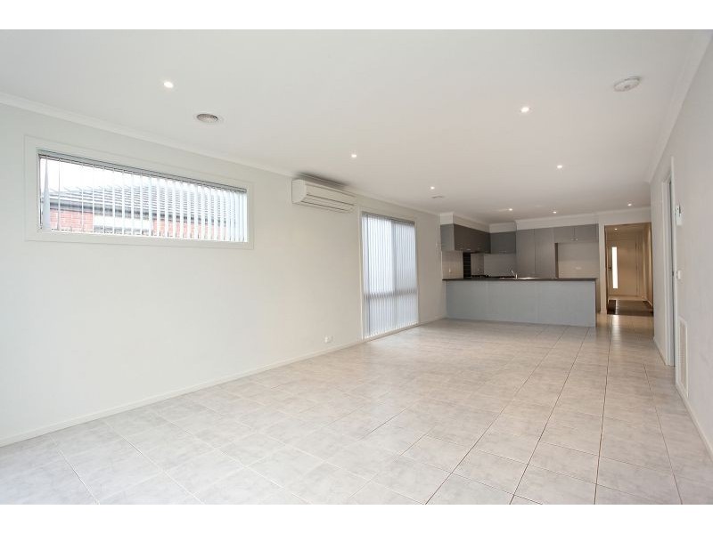 15 Giselle Grove, Tarneit VIC 3029