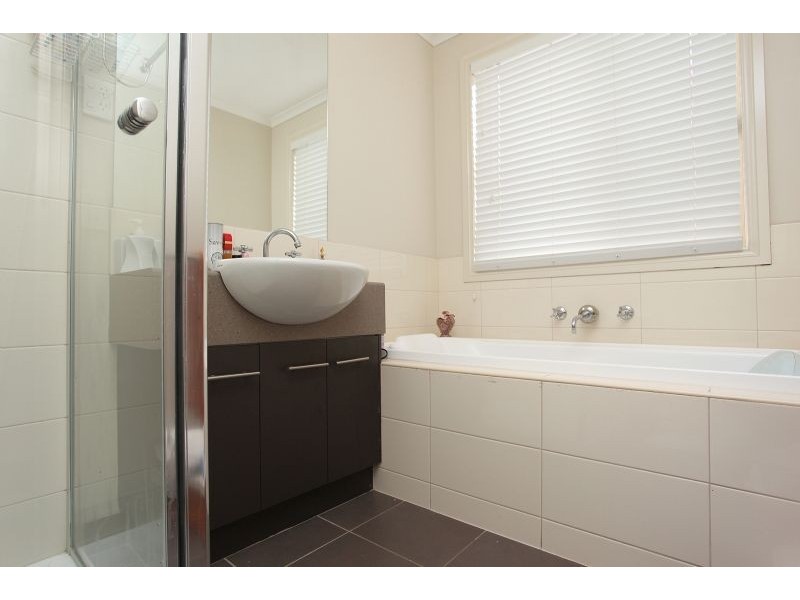 14 Harrington Avenue, Tarneit VIC 3029