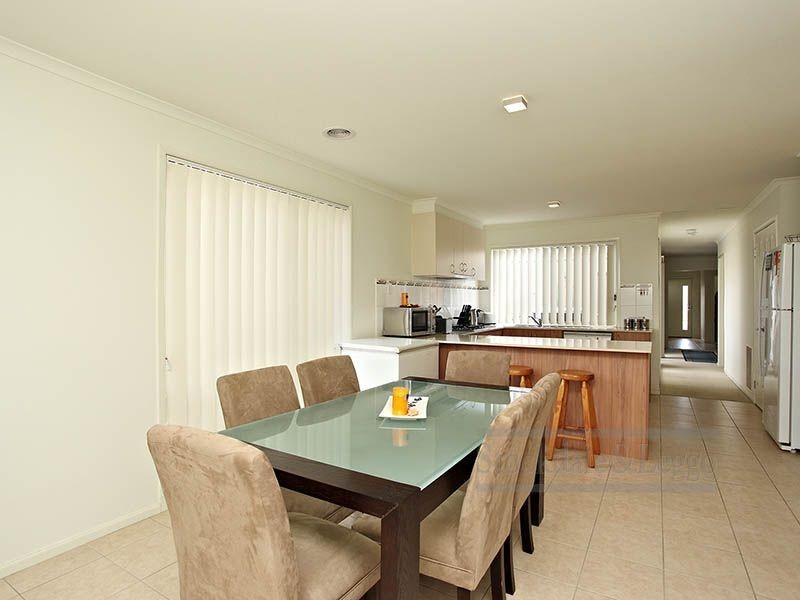 18 Stony Brook Way, Truganina VIC 3029