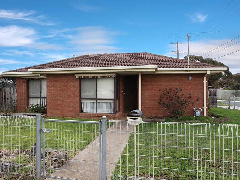 2 Perkins Ave, Hoppers Crossing VIC 3029