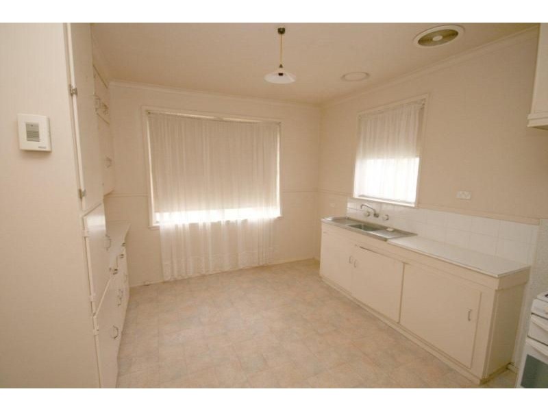 2 Gavan Court, Werribee VIC 3030