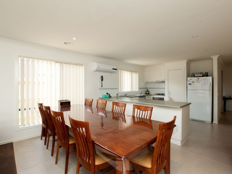 40 PROMINENCE BOULEVARD, Tarneit VIC 3029