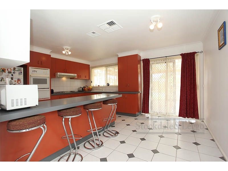 2 Brolga Court, Werribee VIC 3030