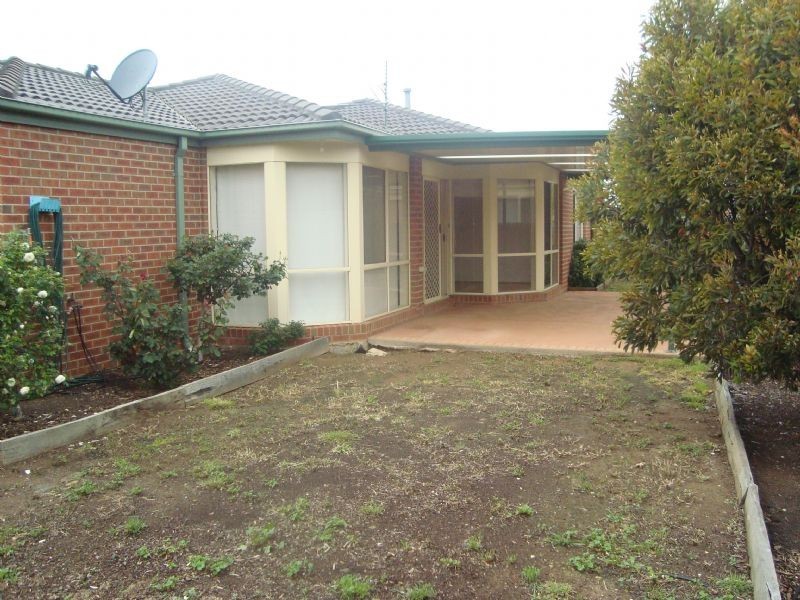 12 Meadows Way, Tarneit VIC 3029