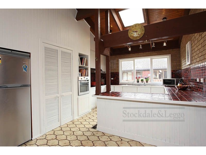 4 Terrigal Court, Werribee VIC 3030