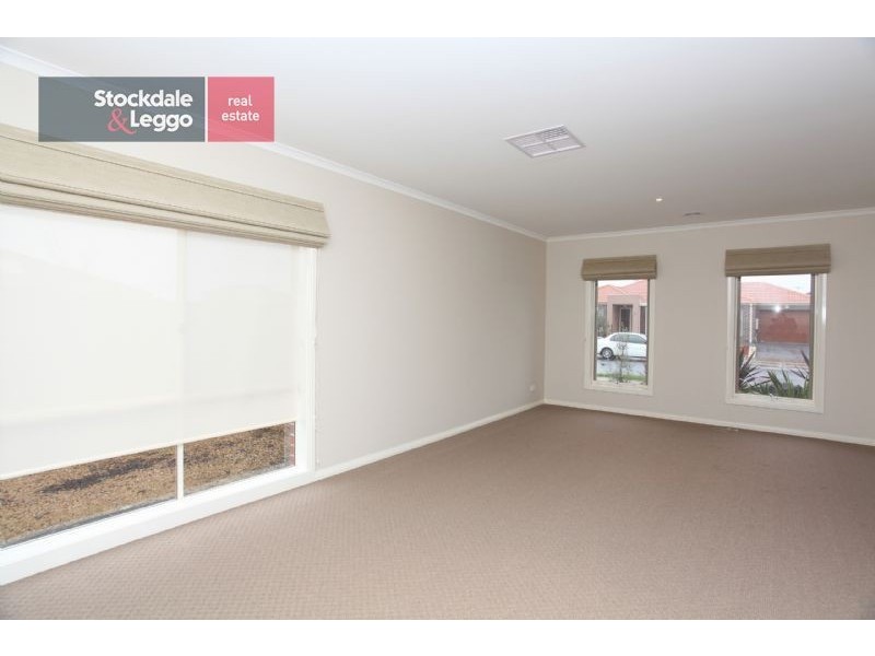 34 Nighthawk Road, Tarneit VIC 3029