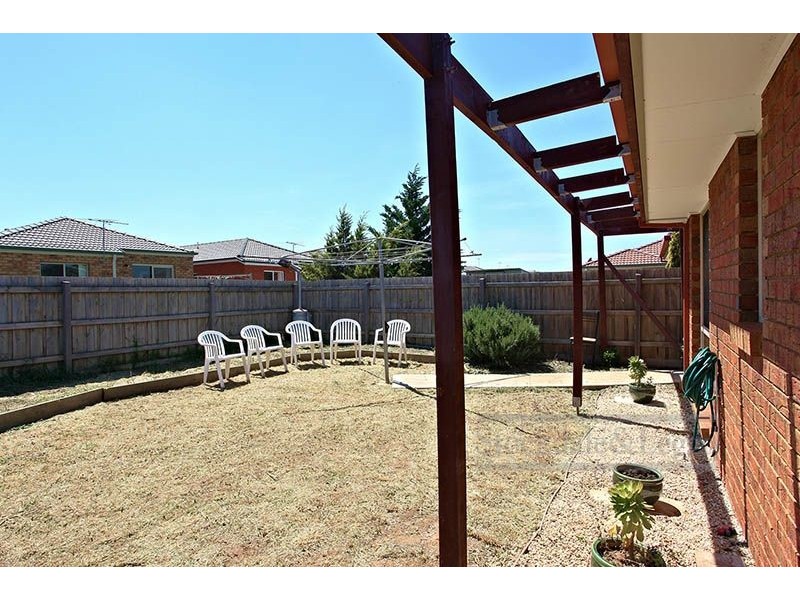 37 Toulouse Cres, Hoppers Crossing VIC 3029
