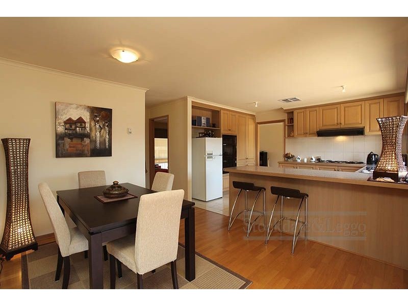 22 Hopetoun Road, Werribee VIC 3030