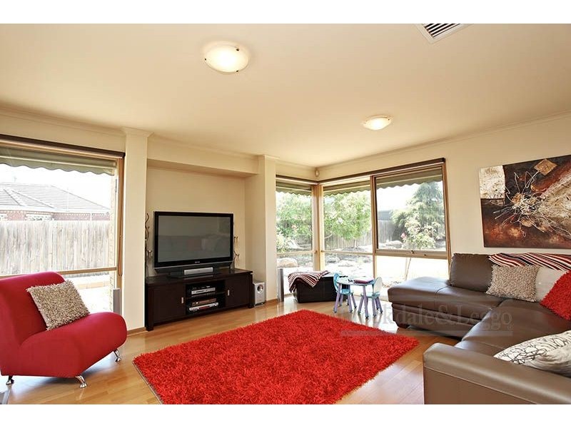 22 Hopetoun Road, Werribee VIC 3030