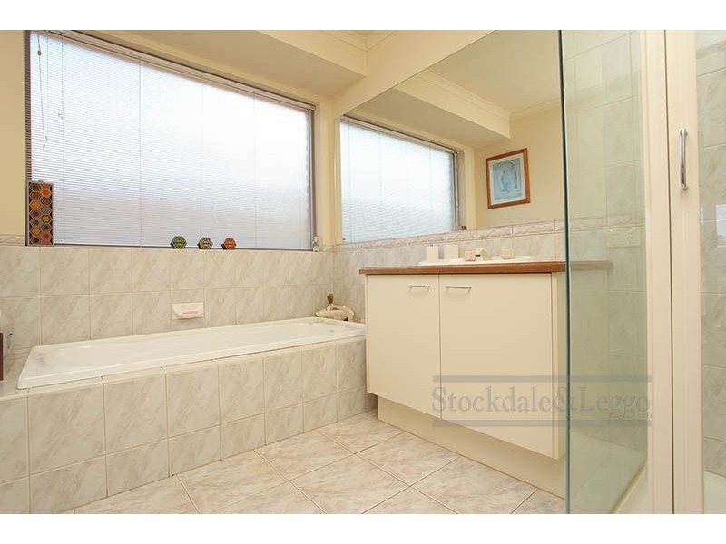 22 Hopetoun Road, Werribee VIC 3030