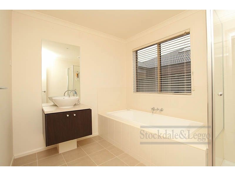 10 Kalimna Way, Truganina VIC 3029