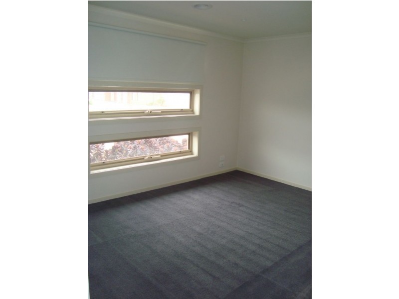 12 Taronga Road, Truganina VIC 3029