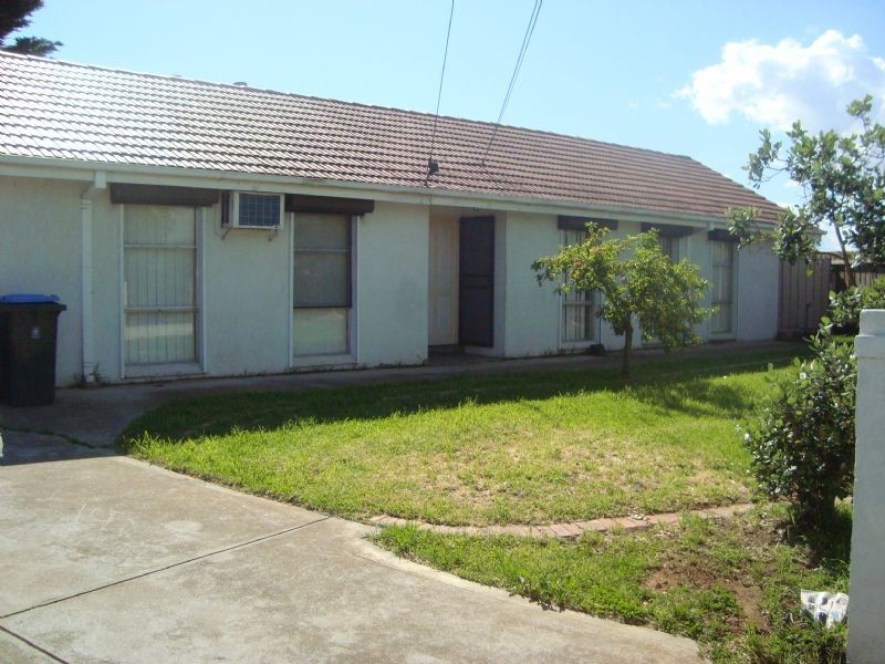 6 Thrush Court, Werribee VIC 3030