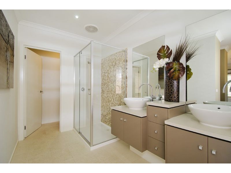 20 Reflections Blvd, Tarneit VIC 3029