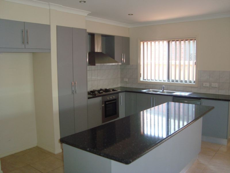 10 Corfu Avenue, Tarneit VIC 3029