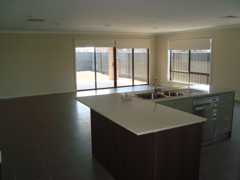 15 Begonia Road, Tarneit VIC 3029