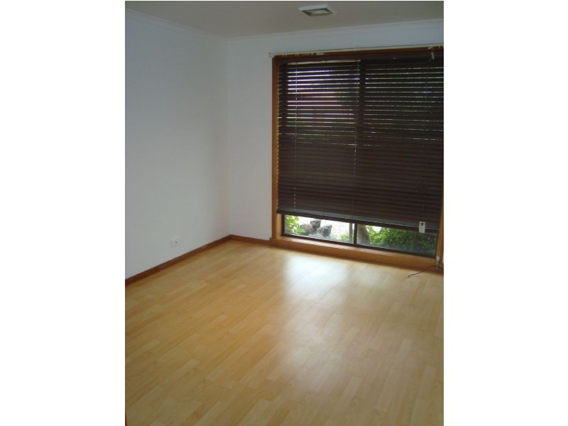 76 Bellbridge Drive, Hoppers Crossing VIC 3029