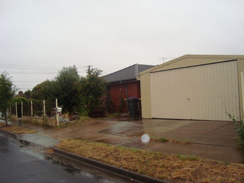 76 Bellbridge Drive, Hoppers Crossing VIC 3029