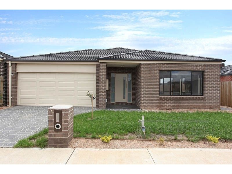 37 Memphis Drive, Truganina VIC 3029