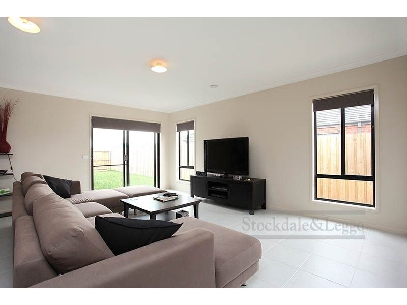 37 Memphis Drive, Truganina VIC 3029