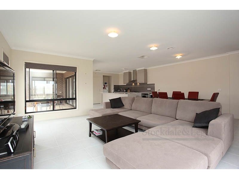 37 Memphis Drive, Truganina VIC 3029