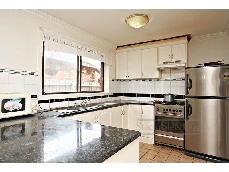 4 Sier Avenue, Hoppers Crossing VIC 3029