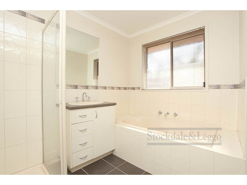 6 Harrow Place, Truganina VIC 3029
