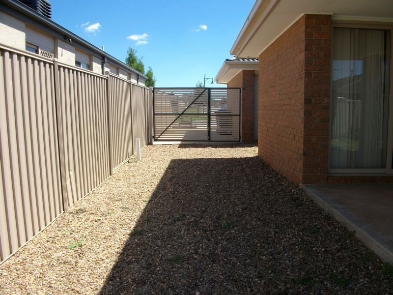 6 Harrow Place, Truganina VIC 3029