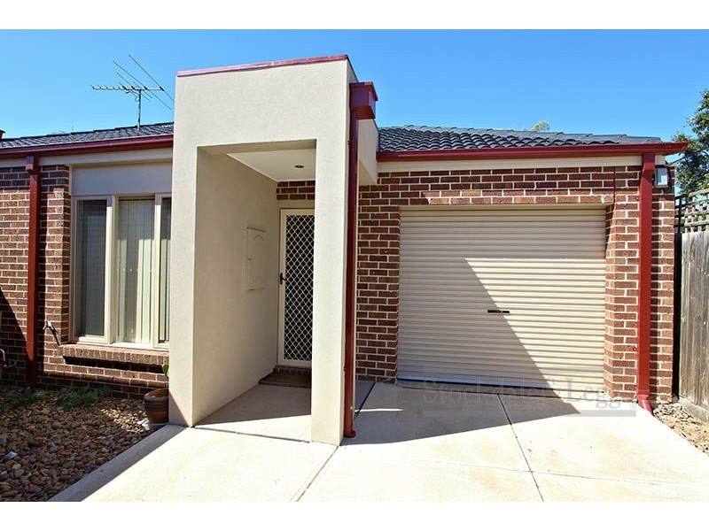 2/97 Greens Road, Wyndham Vale VIC 3024