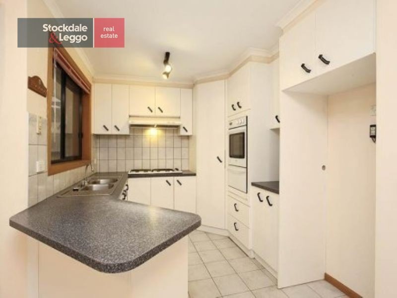 16 Shearwater Court, Hoppers Crossing VIC 3029