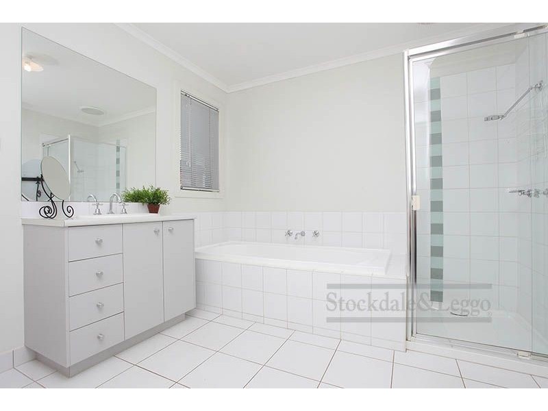 19 Hamish Drive, Tarneit VIC 3029