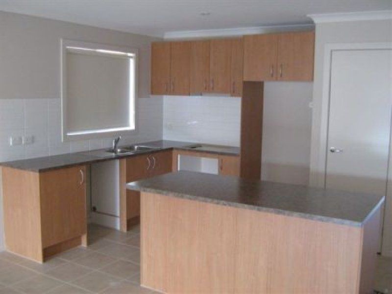 29 Phillip Dr, Wyndham Vale VIC 3024